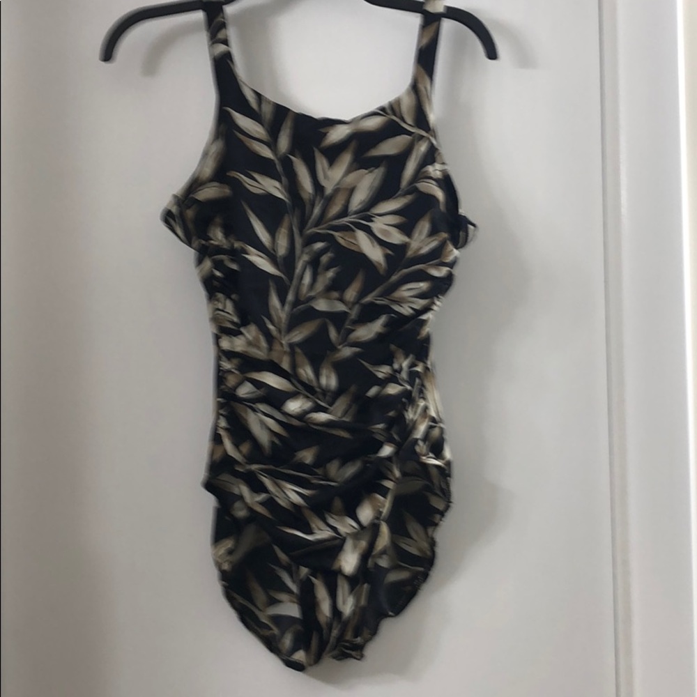 Lands End bathing suit size 12